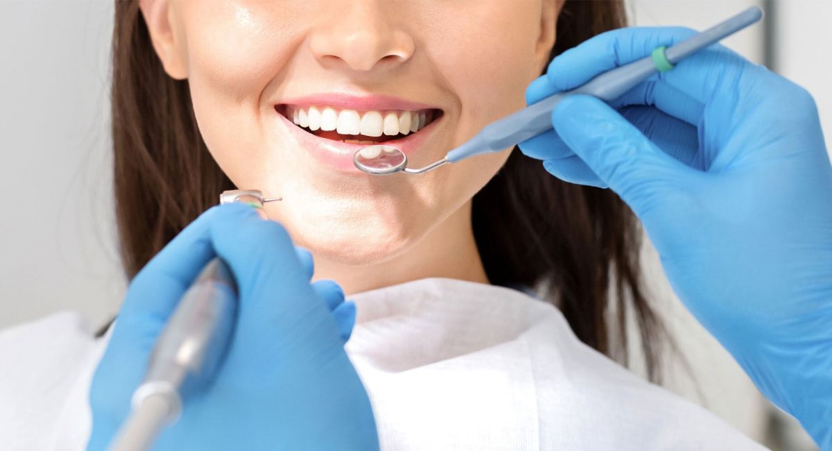 Does Toothpaste Expire? Here’s What Happens When You Use It Past the Date 4 dentist-approved-tips