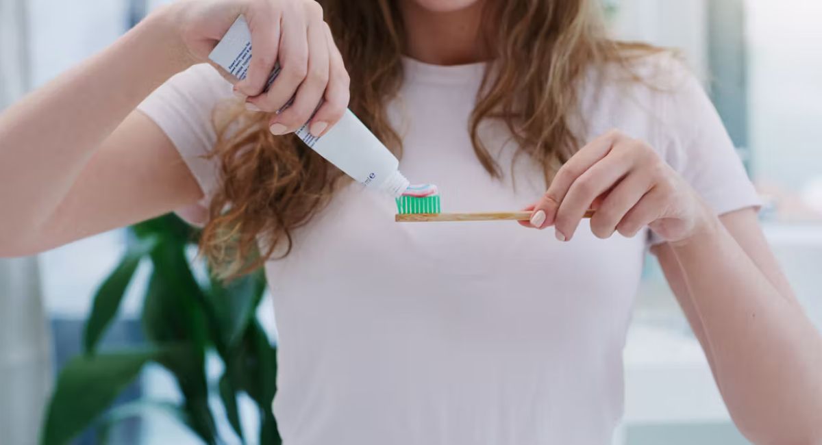 Does Toothpaste Expire? Here’s What Happens When You Use It Past the Date 2 does-toothpaste-expire